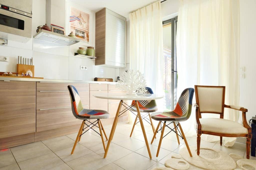 Le Precieux - Superbe Appart Confort Avec Grande Terrasse De 25M2 - Parking Prive Proche Centre Ville D'Aix En Provence - Hopital Hpp - Creps Αιξ-αν-Προβάνς Εξωτερικό φωτογραφία